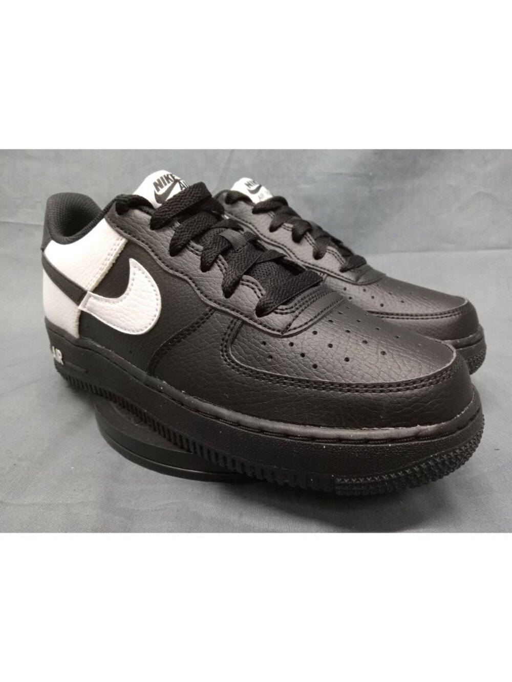 Nike Air Force 1 NN (GS) Sneakers Leather Black White Boys Size 4.5 FLOOR MODEL! - Picture 10 of 11